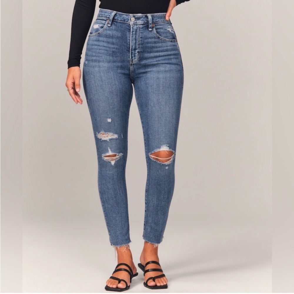 NWT Abercrombie & Fitch high rise super skinny ankle distressed jeans curve 25R